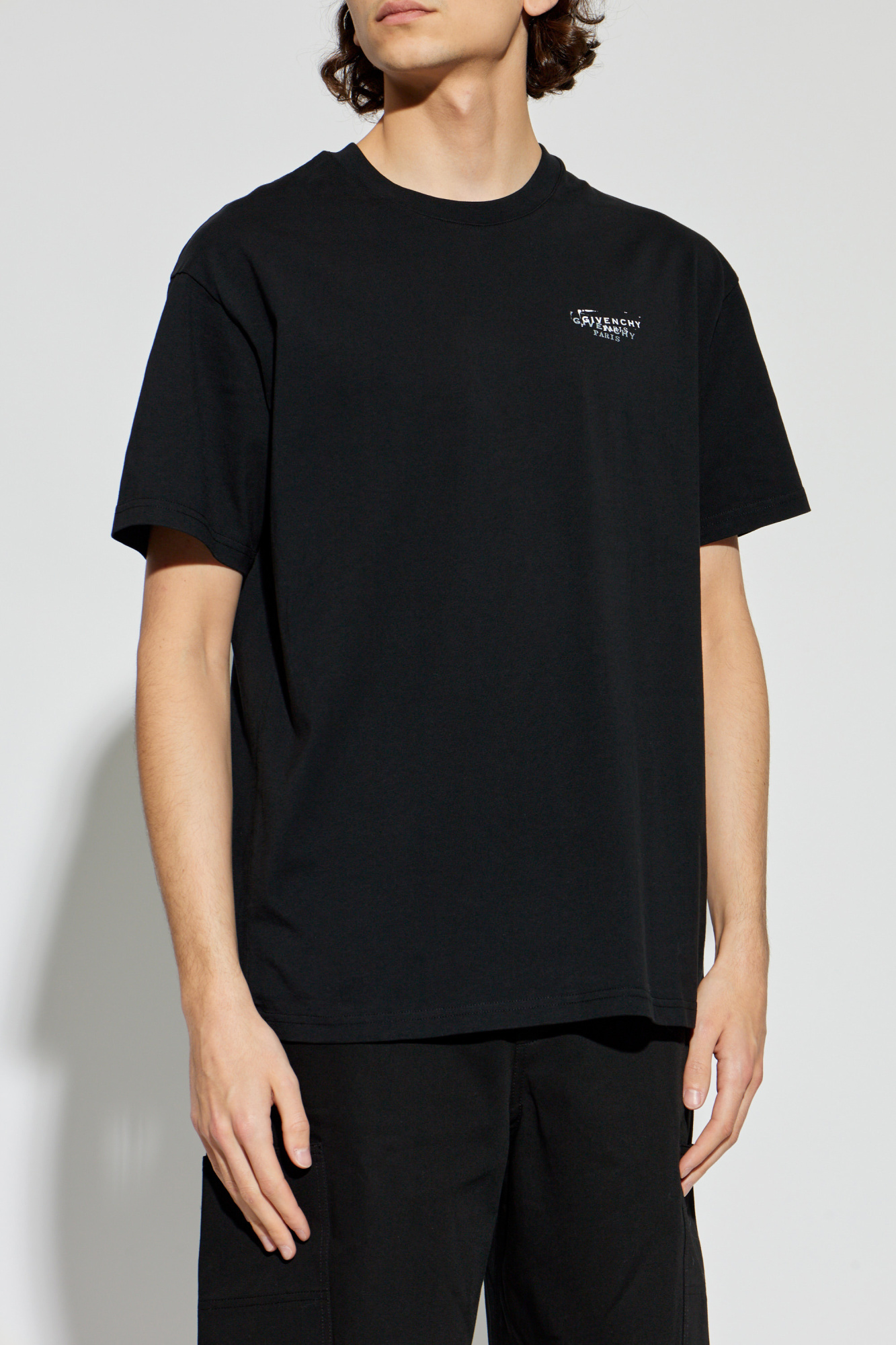 Givenchy T-shirt with logo | Men's | Vitkac